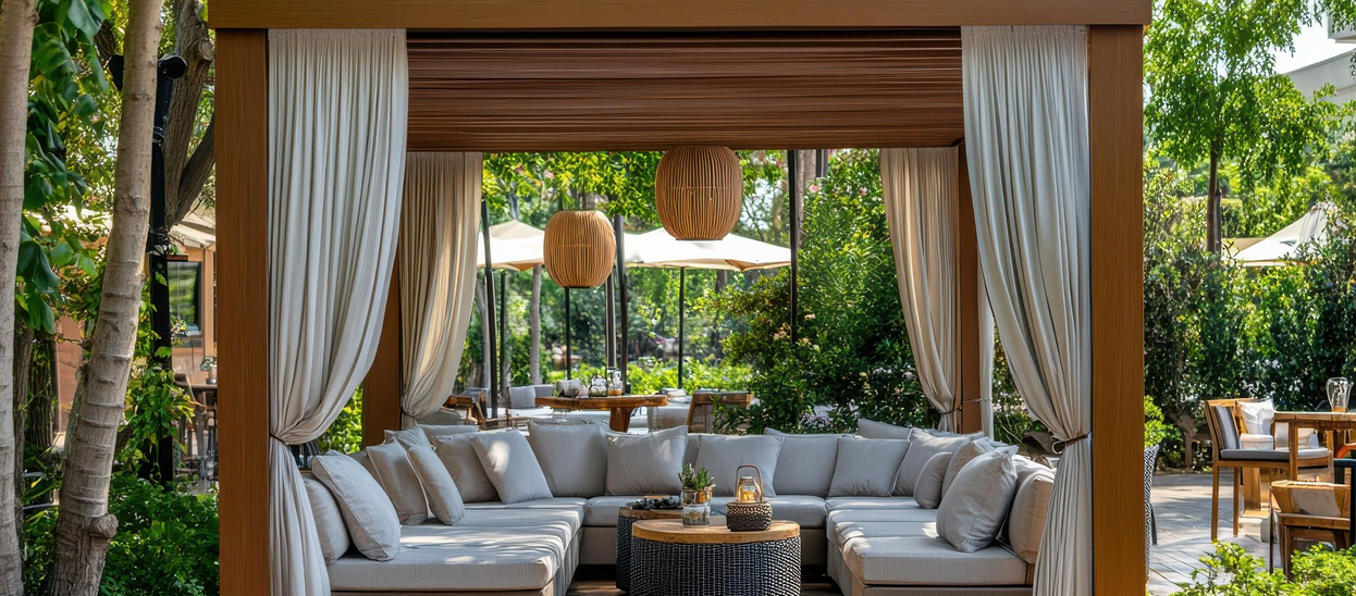 How to Design the Perfect Outdoor Entertaining Area